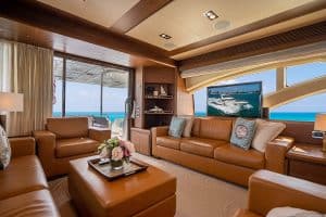 78' Azimut interior living area