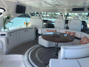 58’ Sea Ray Sundancer “Sea Barbie” Interior 3