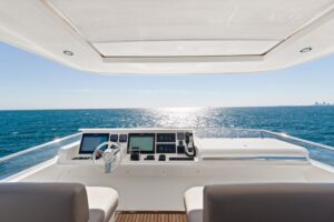 75' Prestige 2015 Exterior Sitting Area 6