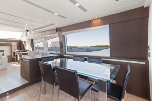 75' Prestige 2015 Dining Room