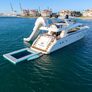 90' Azimut Flybridge