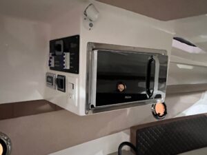 ventura_v300_daycruiser_8287